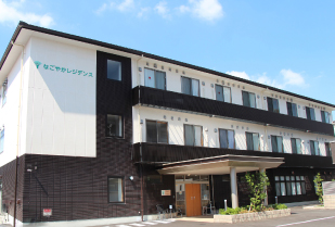 アパートメント事業